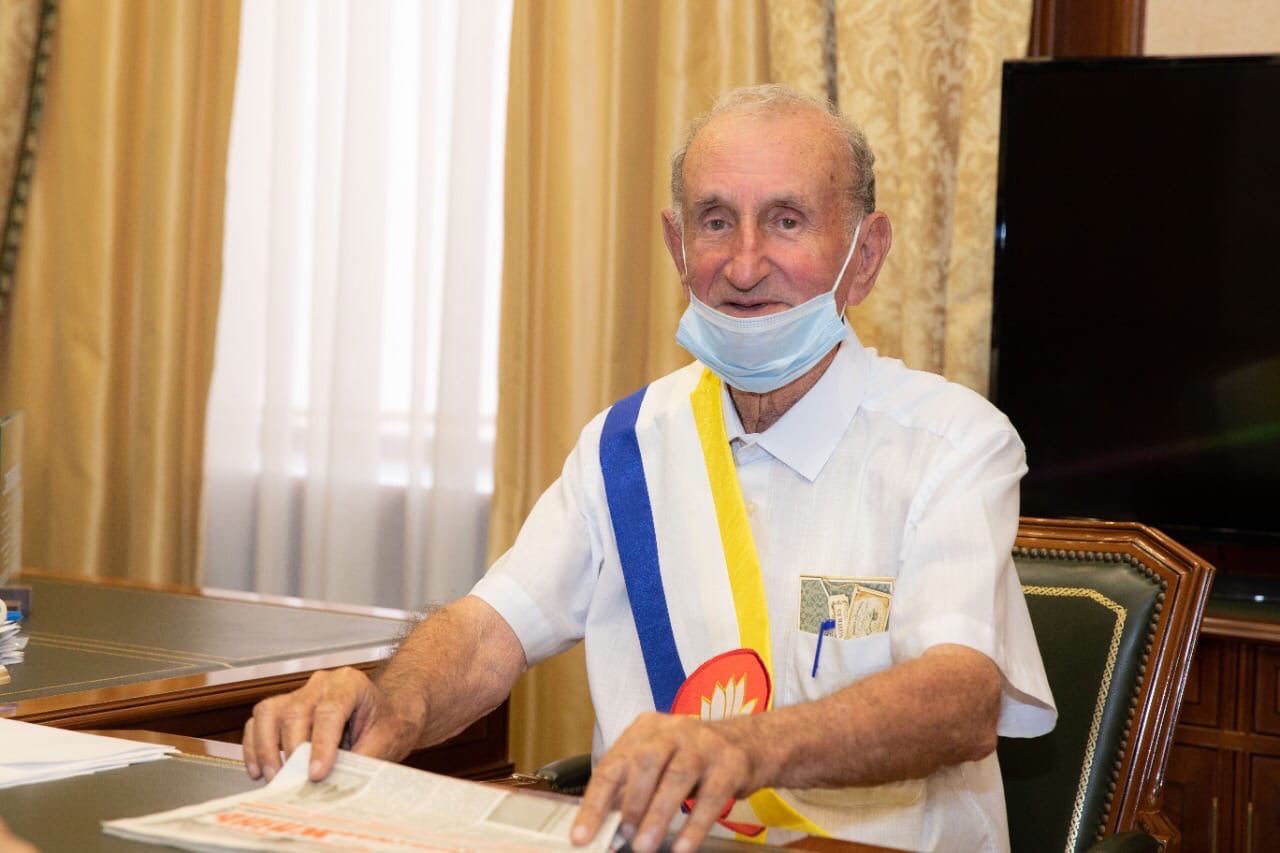 card-photo
